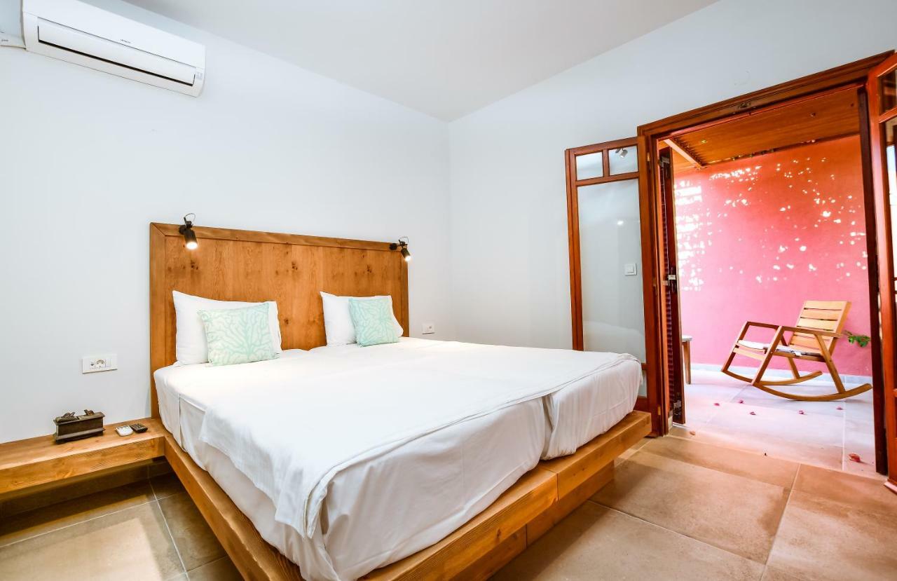 Anais Suites คาโตดารัตโซ ภายนอก รูปภาพ